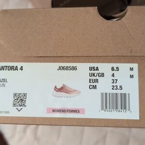 Antora 4 Women's Sneaker in Hazel
